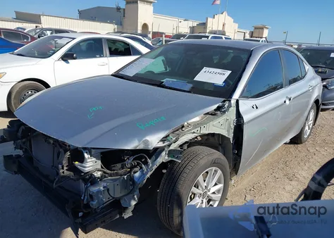 2025 Toyota Camry Le из США, поврежденный, VIN 4T1DAACK4SU055995